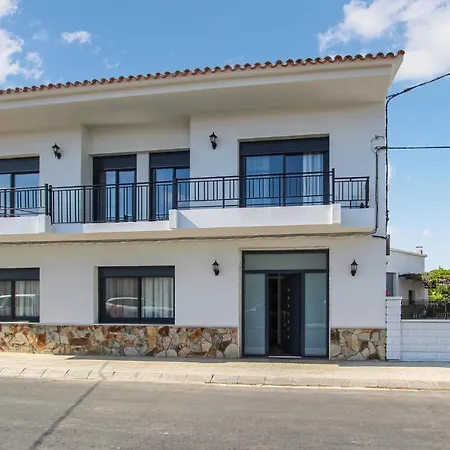 Amazing In With Kitchen Holiday home *