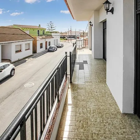 Vakantiehuis Amazing In With Kitchen *