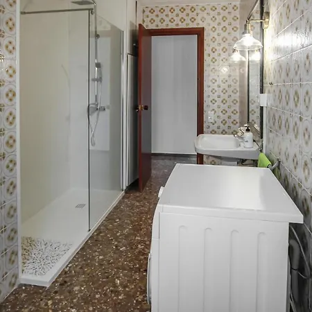 Amazing In With Kitchen *