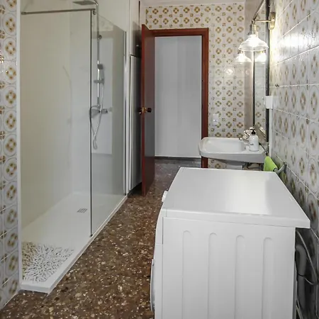 Amazing In With Kitchen * Deltebre